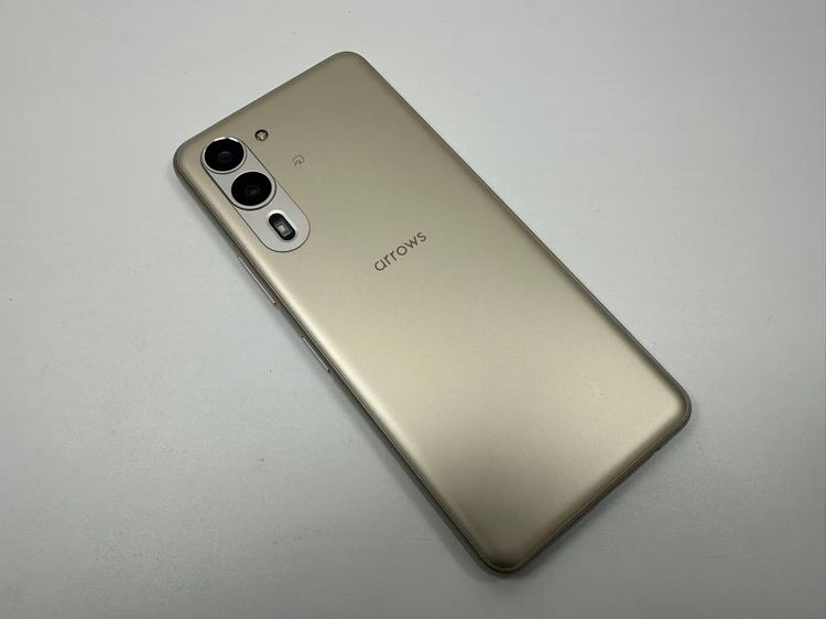 Arrows We2 Plus F-51E 256GB �����ѥ󥷥�С�