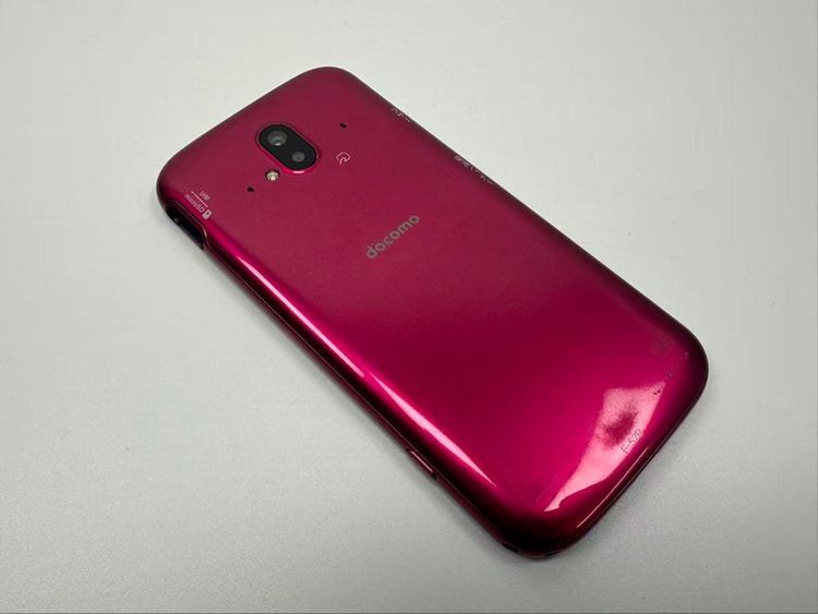 NTT docomo �餯�餯���ޡ��ȥե��� F-52B �ԥ�