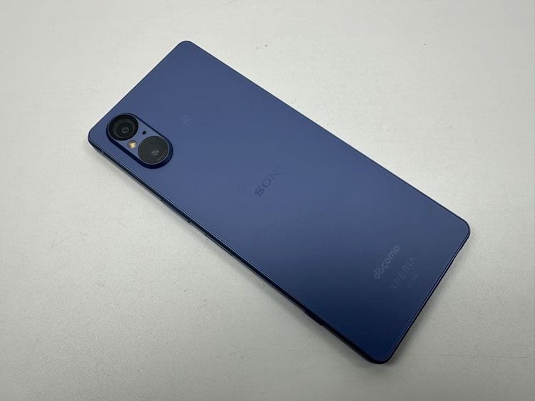 �������� SONY Xperia 5 V docomo so-53d �֥롼