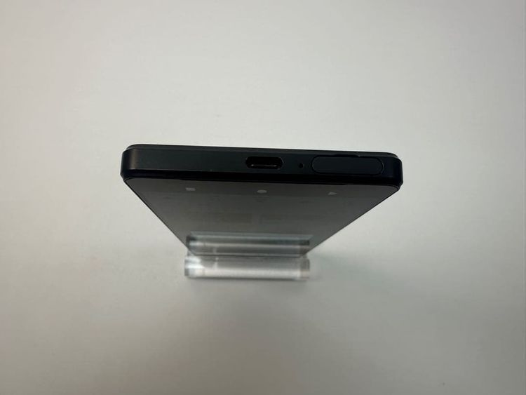 �������� SONY Xperia 1 IV docomo so-51c ��