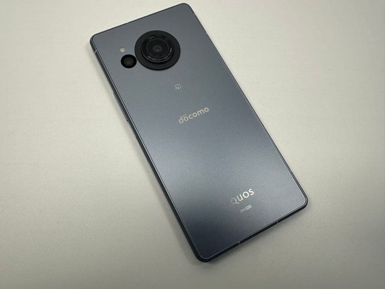 Aquos R8 docomo 256GB SIMե꡼ ֥롼