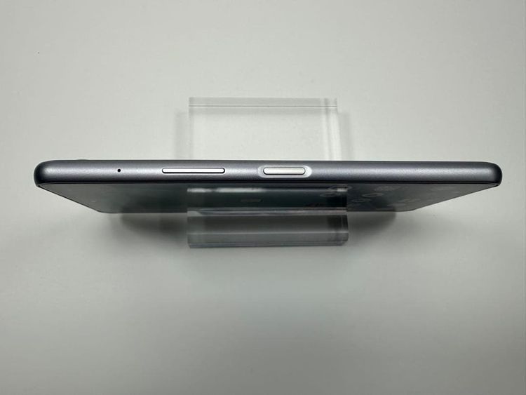 ���� Arrows We2 Plus F-51E 256GB docomo