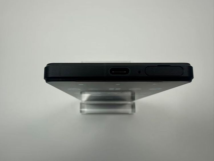 ��������ɬ�ɡ��������� SONY Xperia 1 V docomo�� 256GB �֥�å�