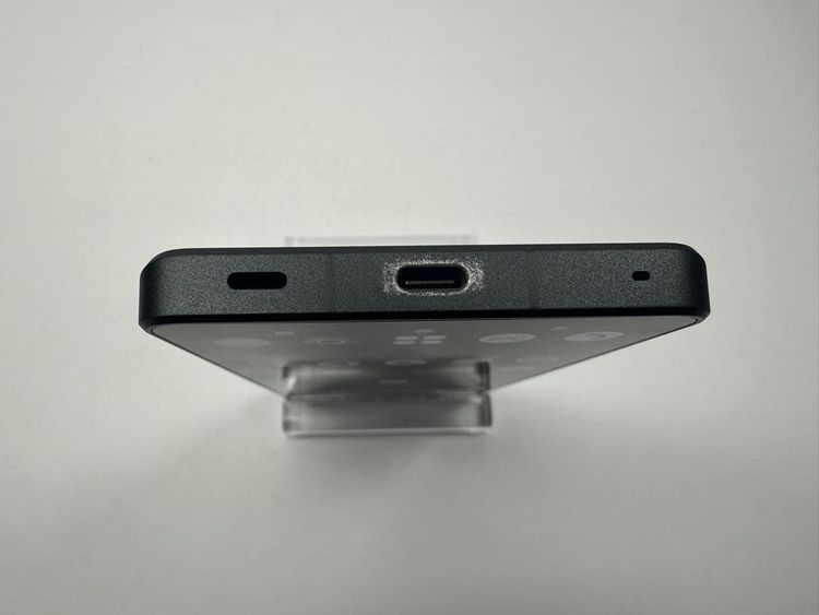 �������� Aquos R8 pro docomo 256gb �֥�å�