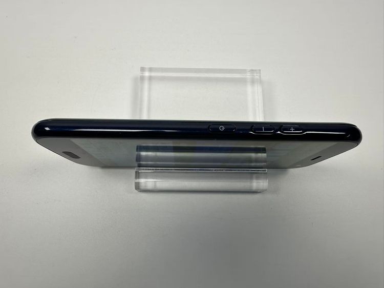 NTT docomo �餯�餯���ޡ��ȥե��� F-52B �ͥ��ӡ�