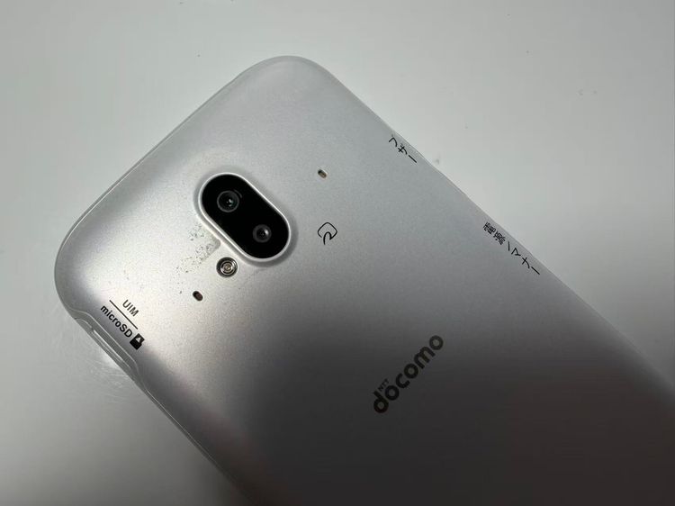 NTT docomo 餯餯ޡȥե F-52B ۥ磻