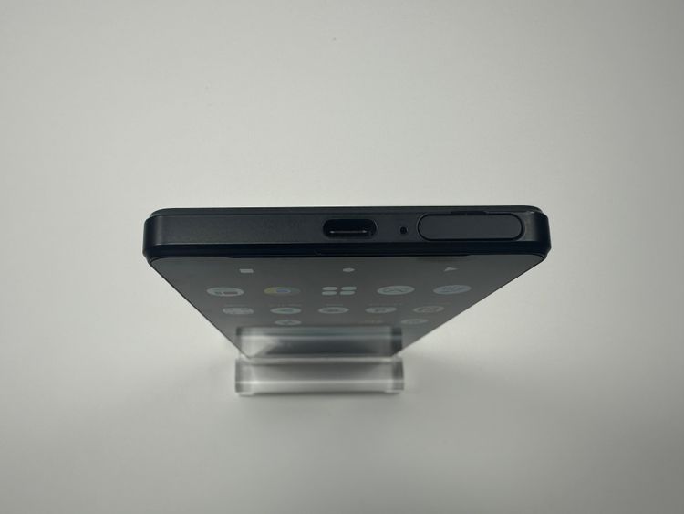 �������� SONY Xperia 1 IV docomo so-51c ��