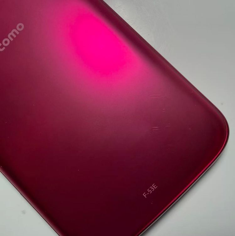 ������ NTT docomo �餯�餯���ޡ��ȥե��� F-53E �ԥ�