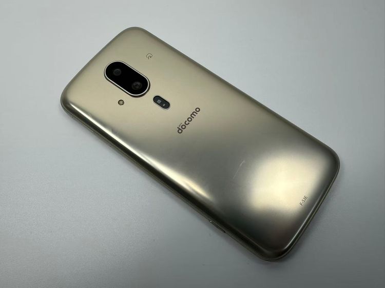 ������ NTT docomo �餯�餯���ޡ��ȥե��� F-53E �������