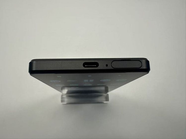 �������� SONY Xperia 1 IV docomo so-51c ��