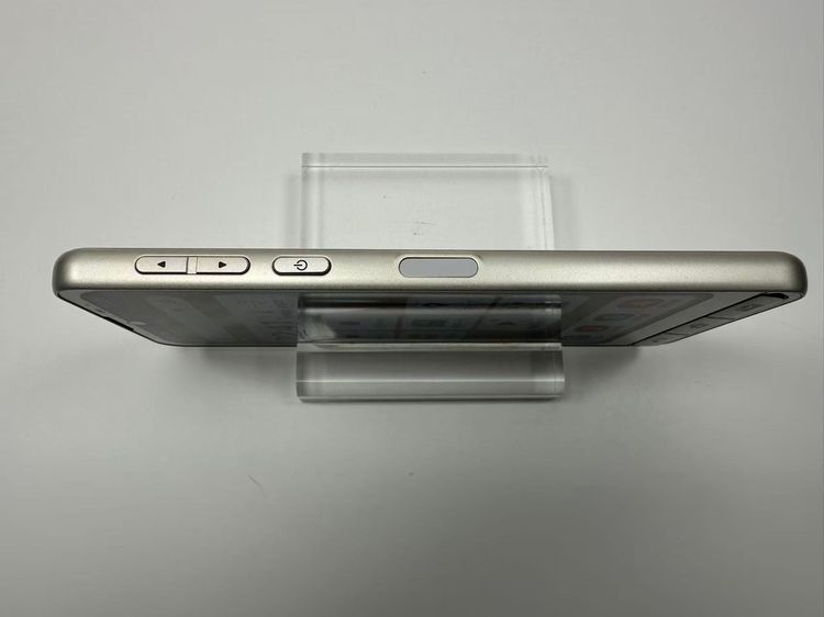 ����Ʊ�� ����ץ륹�ޥ�7 A404SH �������