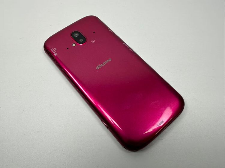 NTT docomo �餯�餯���ޡ��ȥե��� F-52B �ԥ�