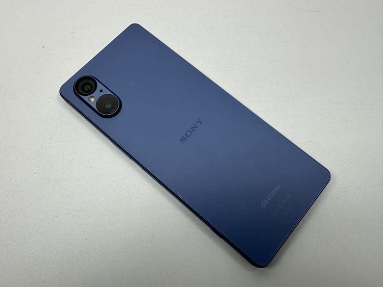 �������� SONY Xperia 5 V docomo so-53d �֥롼