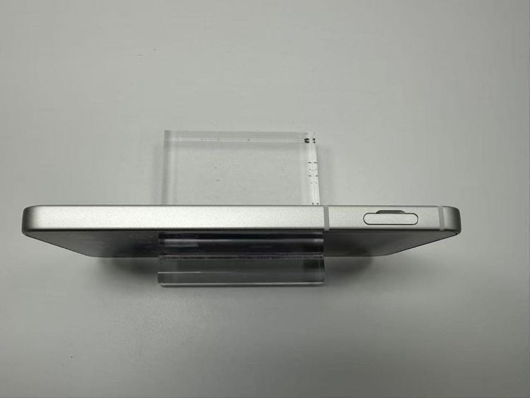 ����Ʊ�� Aquos sense9 docomo�� SIM�ե꡼ �ۥ磻��