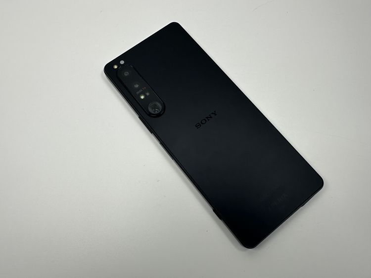 �������� SONY Xperia 1 IV docomo so-51c ��