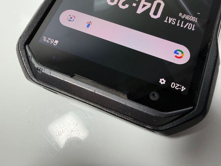 ������ TORQUE G06 KYG03 au 128GB ��