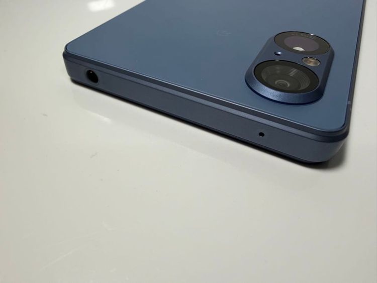 SONY Xperia 5 V docomo so-53d �֥롼