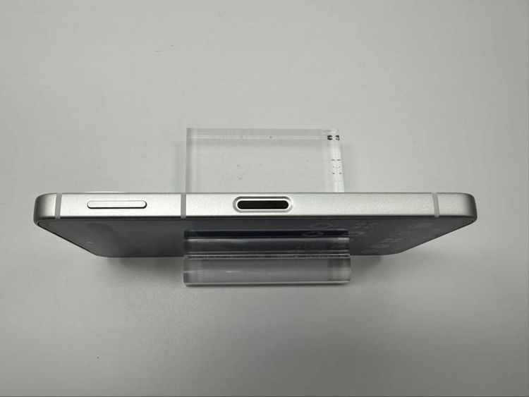 ����Ʊ�� Aquos sense9 docomo�� SIM�ե꡼ �ۥ磻��