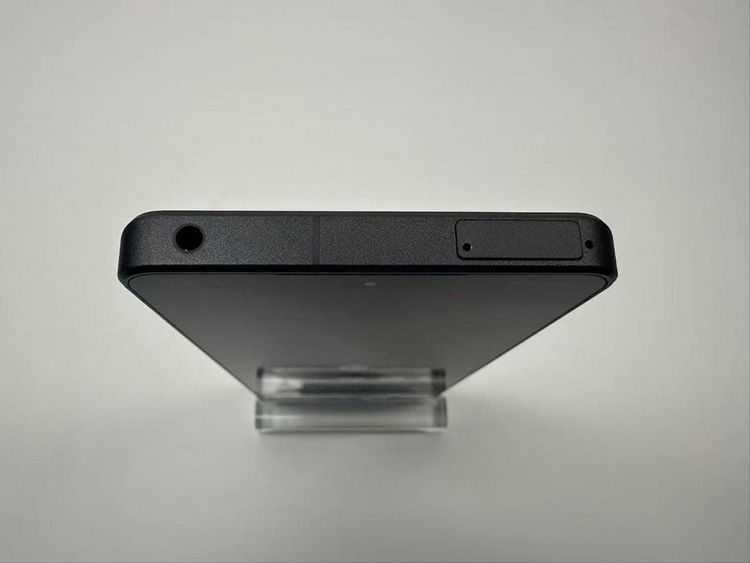 ���� Aquos R8 pro SoftBank 256gb