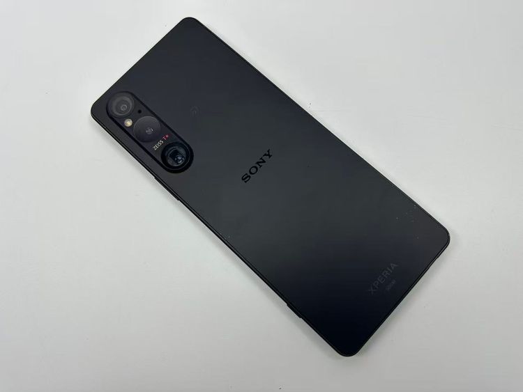 ��������ɬ�ɡ�SONY Xperia 1 V au�� 256GB �֥�å�