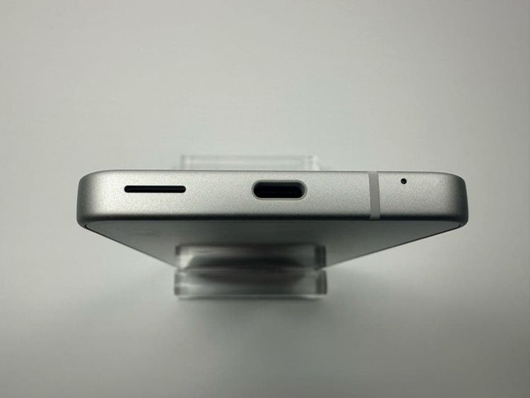 ����Ʊ�� Aquos sense9 docomo SIM�ե꡼ �ۥ磻��