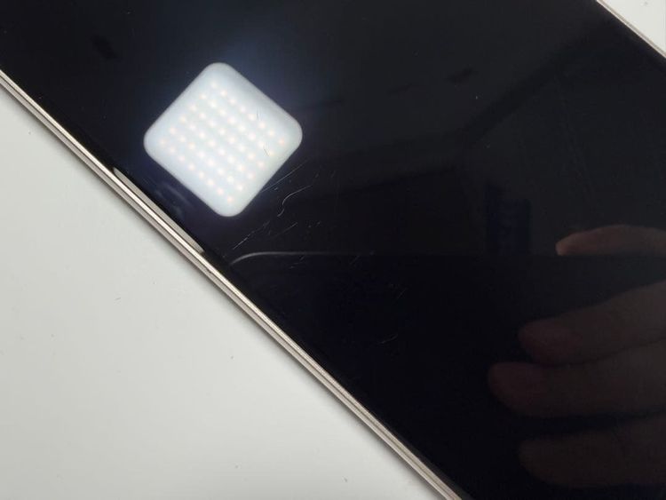 ���� Arrows We2 Plus F-51E docomo��