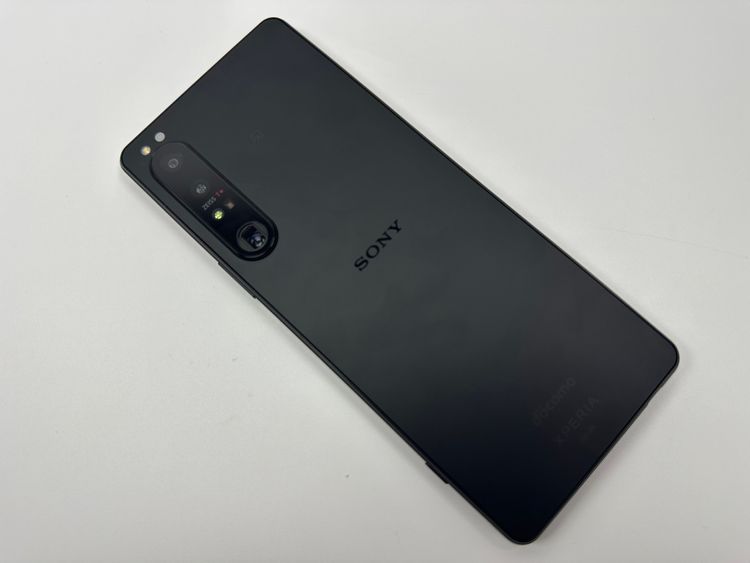 �������� SONY Xperia 1 IV docomo so-51c ��