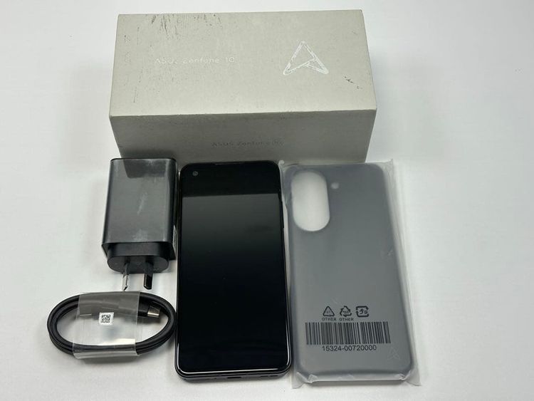 ASUS Zenfone 10 グローバル版 SIMフリー 8GB/ 256GB