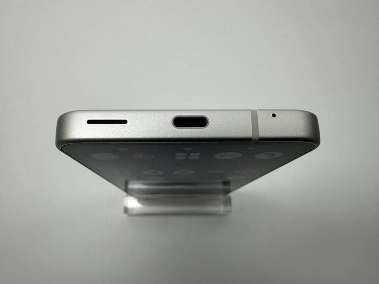 ����Ʊ�� Aquos sense9 docomo�� SIM�ե꡼ �ۥ磻��
