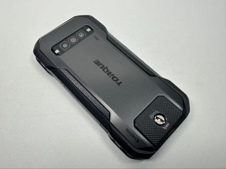 ������ TORQUE G06 KYG03 au �֥�å� 128GB