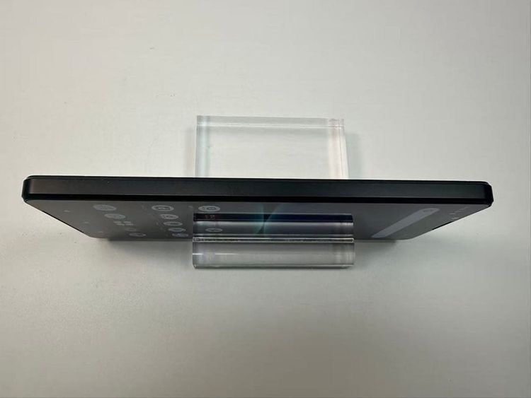 �������� SONY Xperia 1 IV docomo so-51c ��