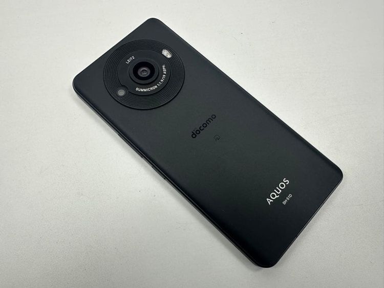 ����Ʊ�� Aquos R8 pro docomo 256gb sim�ե꡼