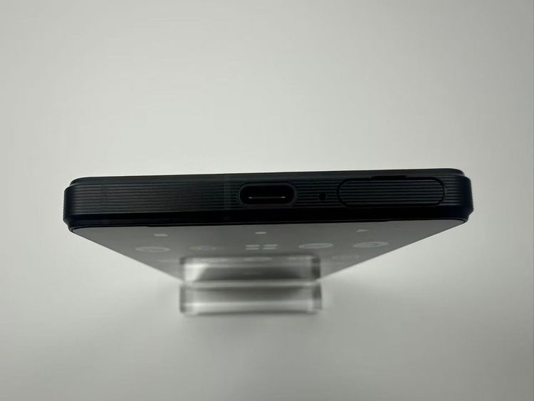 ��������ɬ�ɡ����Ѷ����� SONY Xperia 1 V docomo�� 256GB �֥�å�