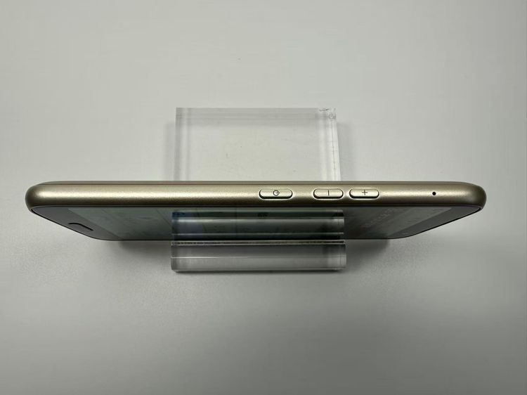 ������ NTT docomo �餯�餯���ޡ��ȥե��� F-53E �������