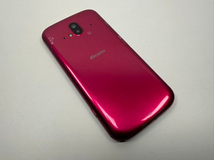 NTT docomo �餯�餯���ޡ��ȥե��� F-52B �ԥ�