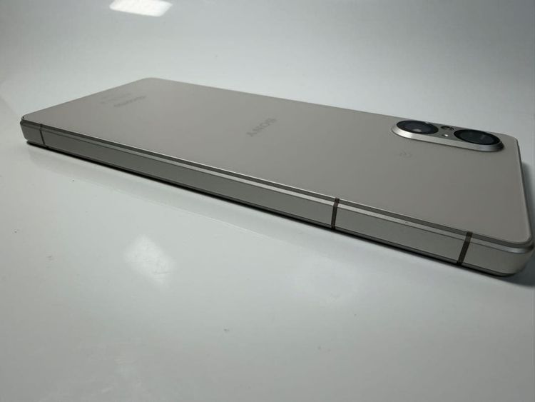 SONY Xperia 5 V docomo so-53d 128GB