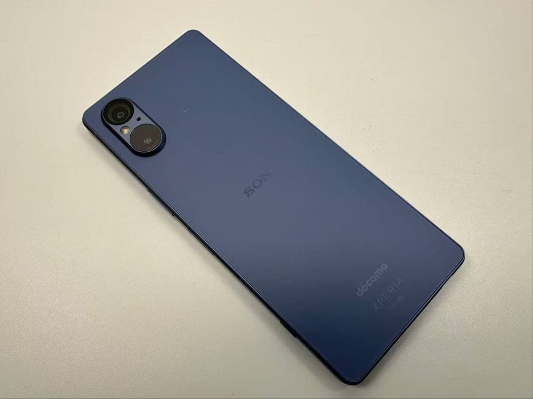 ムスビー｜美品 SONY Xperia 5 V docomo ブルー 画面不良なし【Xperia 