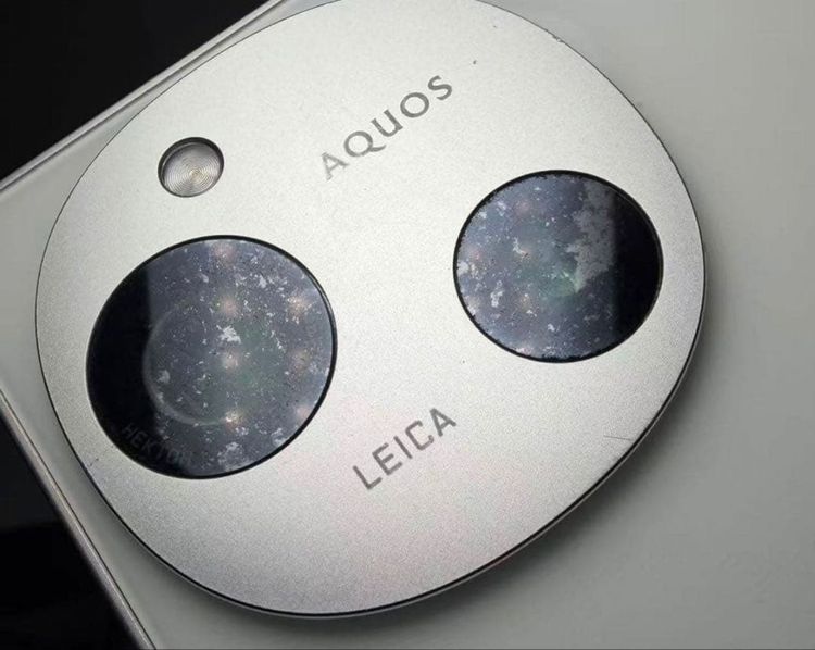 Aquos R9 docomo SH-51E �ۥ磻��