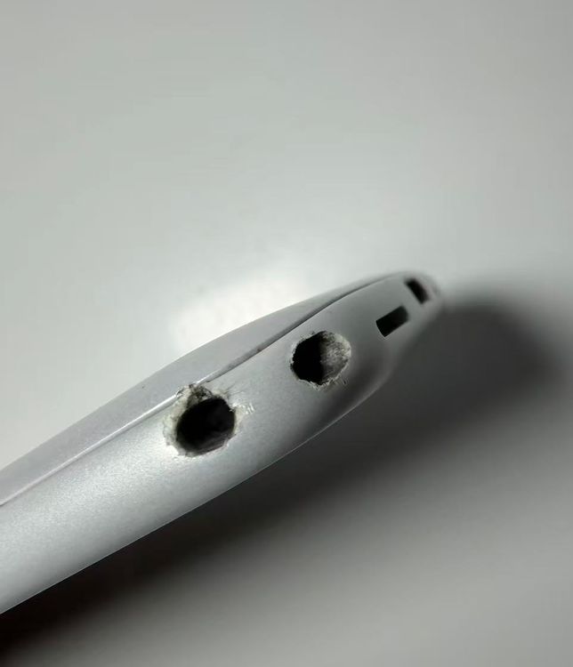 NTT docomo �餯�餯���ޡ��ȥե��� F-52B �ۥ磻��