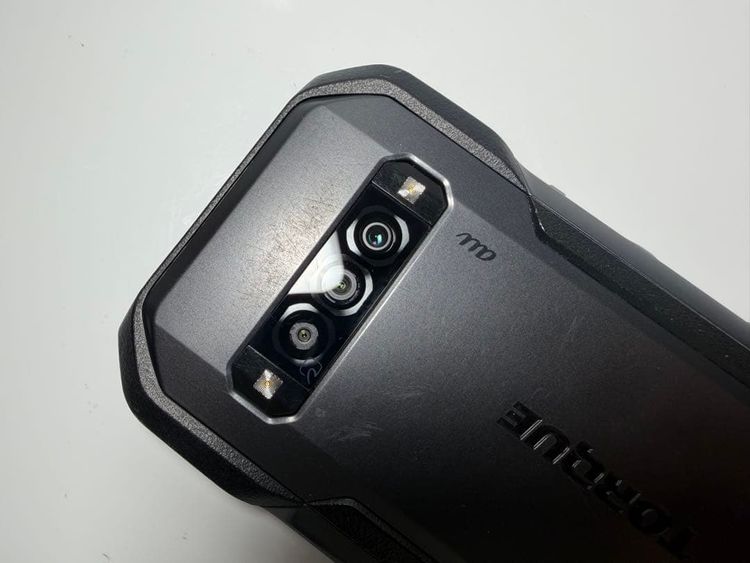 ������ TORQUE G06 KYG03 au �� 128GB