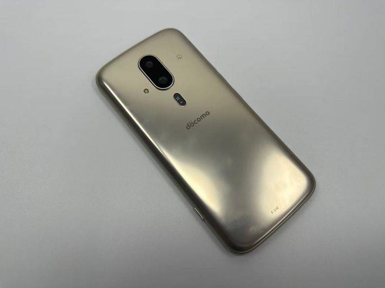 ����Ʊ�� NTT docomo �餯�餯���ޡ��ȥե��� F-53E �������