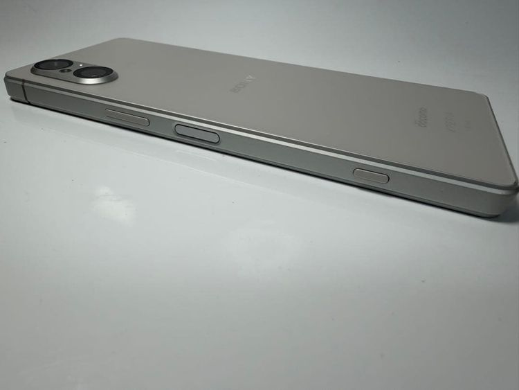 SONY Xperia 5 V docomo so-53d 128GB