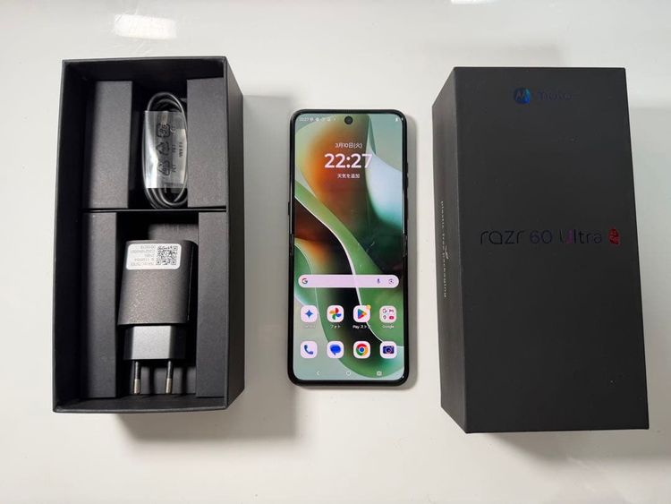 ���� MOTOROLA razr 60 ultra 512GB ����ꥫ�� ��