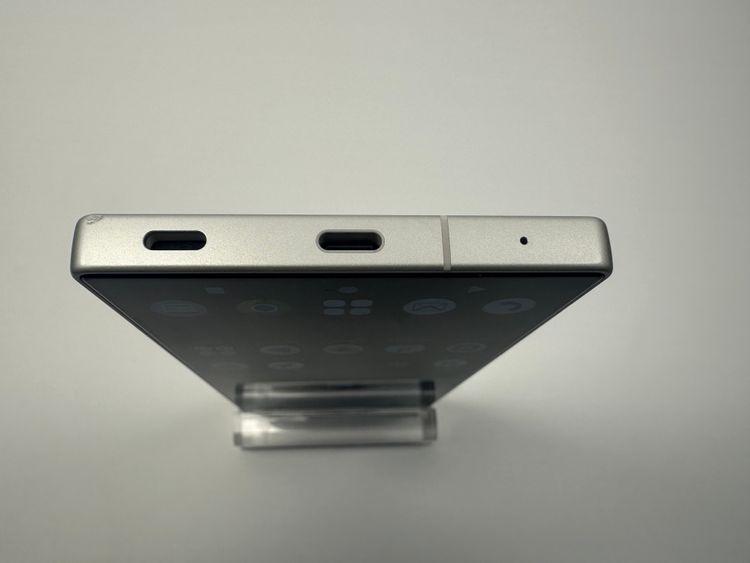 Aquos R9 docomo SH-51E SIMե꡼ 256GB ۥ磻