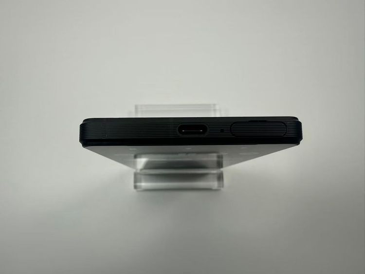 ��������ɬ�ɡ����Ѷ����� SONY Xperia 1 V docomo�� 256GB �֥�å�