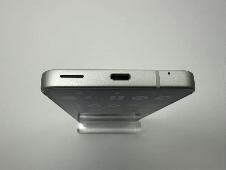 ����Ʊ�� Aquos sense9 docomo�� SIM�ե꡼ �ۥ磻��