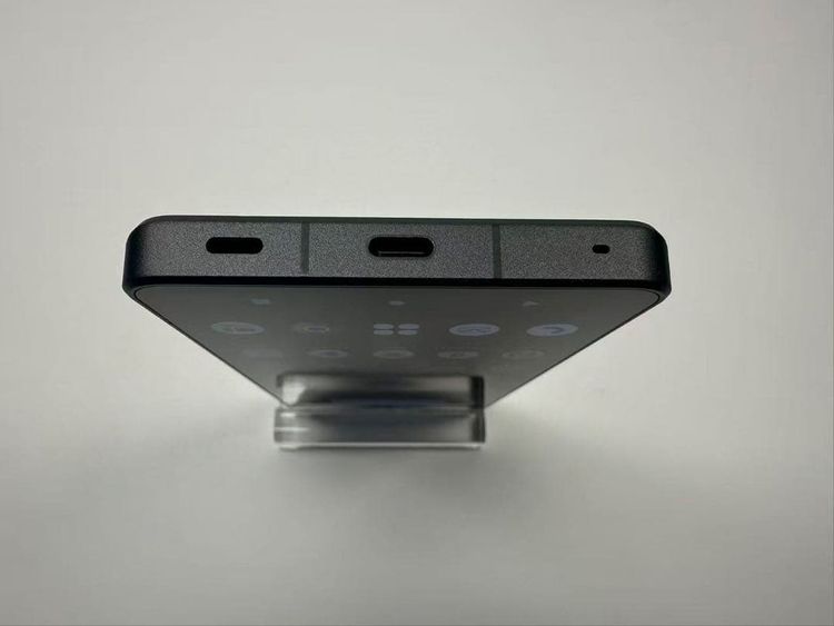 Aquos R8 pro docomo SH-51D SIM�ե꡼