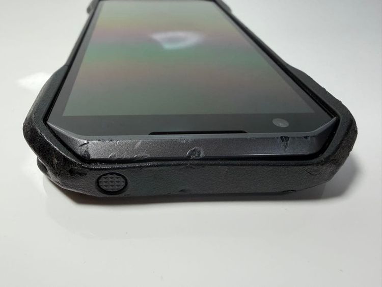 ������ TORQUE G06 au �֥�å� 128GB KYG03