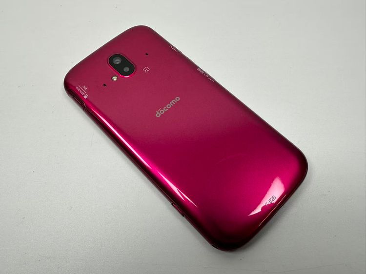 NTT docomo �餯�餯���ޡ��ȥե��� F-52B �ԥ�