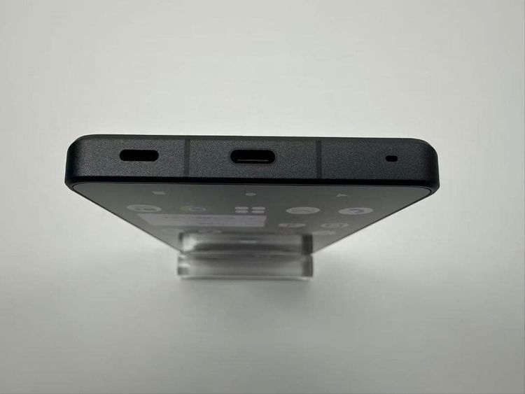 Aquos R8 pro docomo 256GB SIM�ե꡼